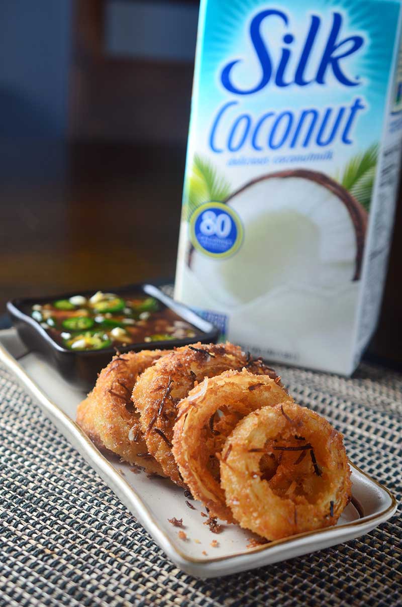 Crispy Coconut Onion Rings with Sweet N' Spicy Dipping Sauce
