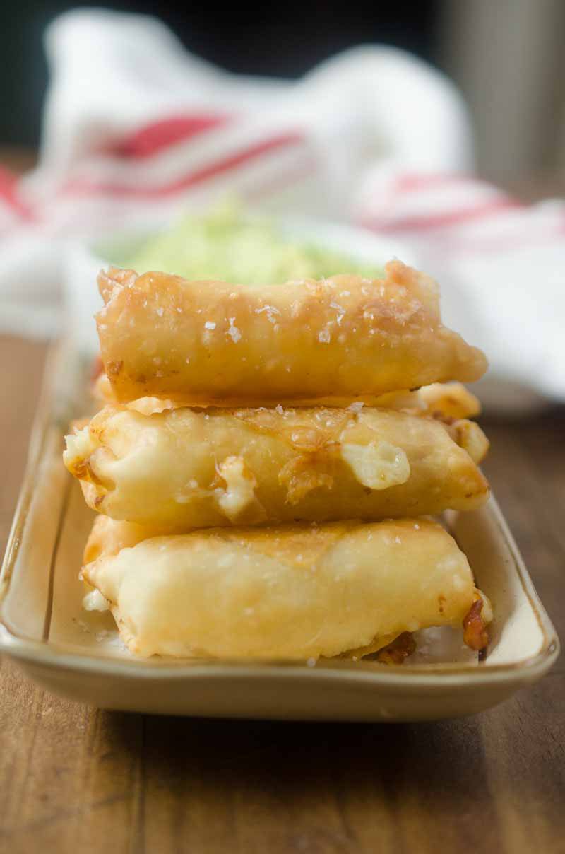 Fried Pepper Jack Cheese Sticks are a must for any game day! Spicy pepper jack cheese, wrapped in a wonton wrapper and fried until melted and golden. 