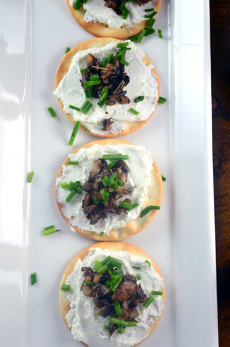 Herb Mushroom and Goat Cheese Bites 