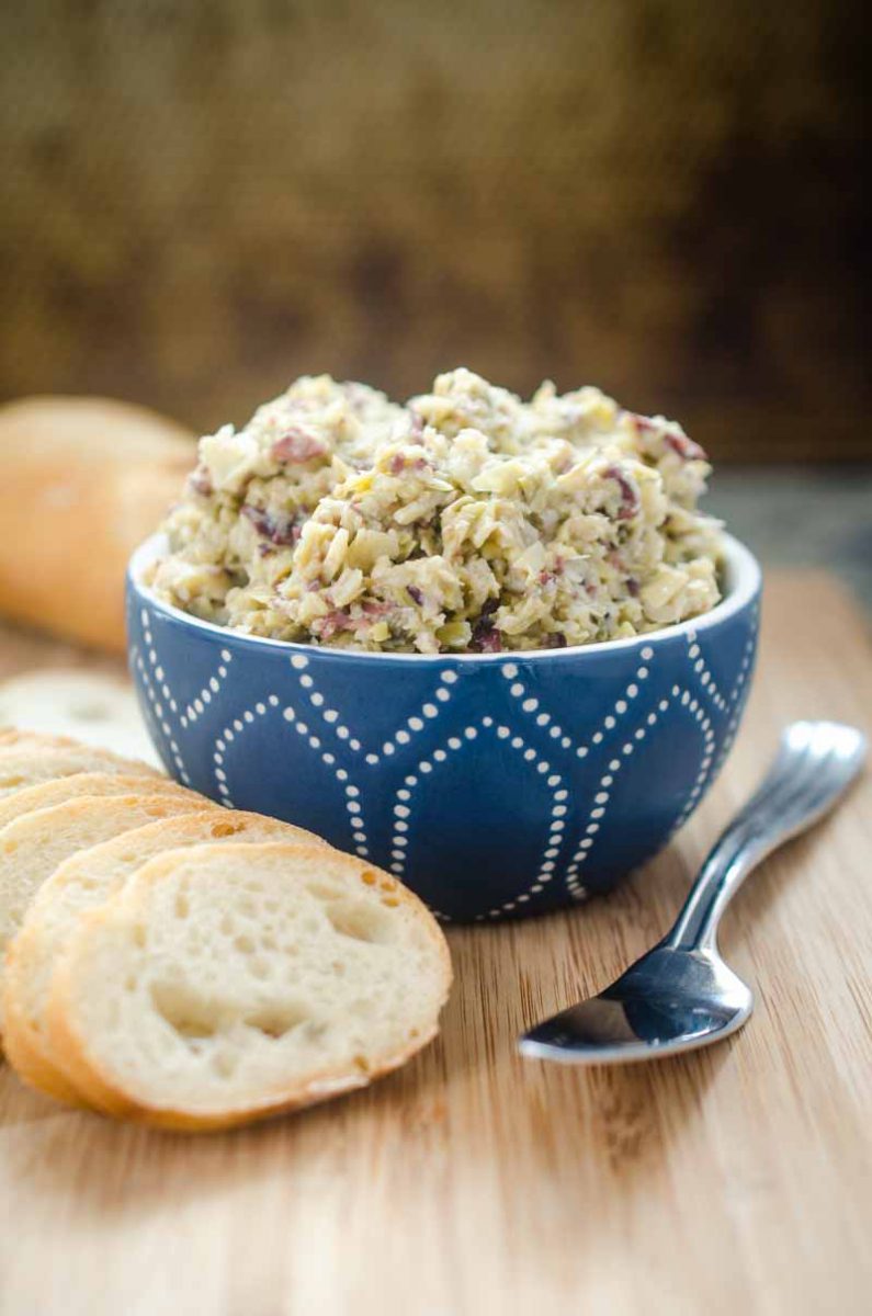 Easy Artichoke Tapenade is the perfect spread for breads, to add to sandwiches and is a must for cheese boards. Make it for your next party! 