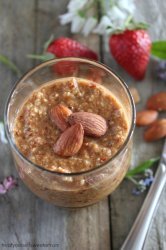 Honey and Roasted Almond Nut Butter is the perfect combination of sweet, salty and nutty goodness!