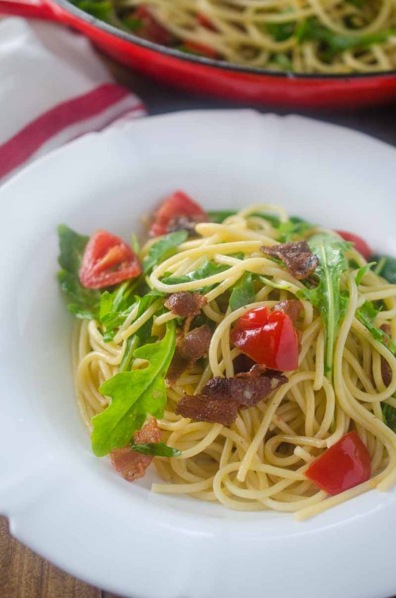 This Ranch BLT Spaghetti is full of thick cut bacon, diced tomatoes, arugula and a drizzle of ranch. It’ll be a family favorite for sure!