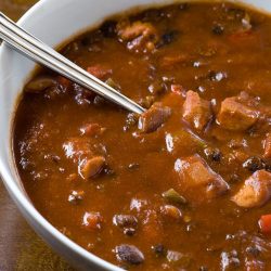 Chicken fajta chili in bowl.