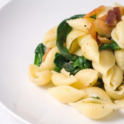herb and garlic shells with spinach and bacon