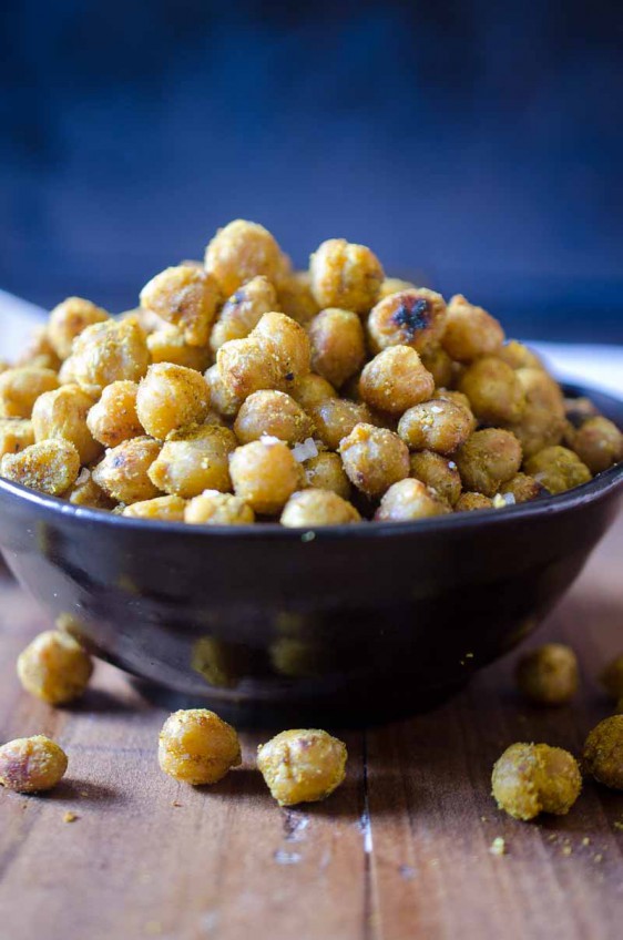 Crispy Curry Chickpeas