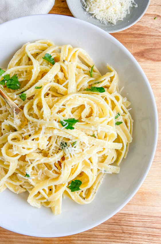 Easy Fettuccine Alfredo