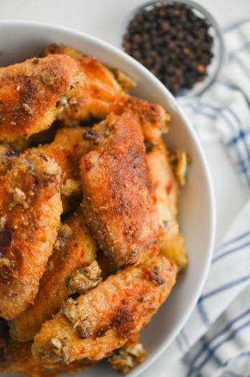 Garlic Pepper Chicken Wings