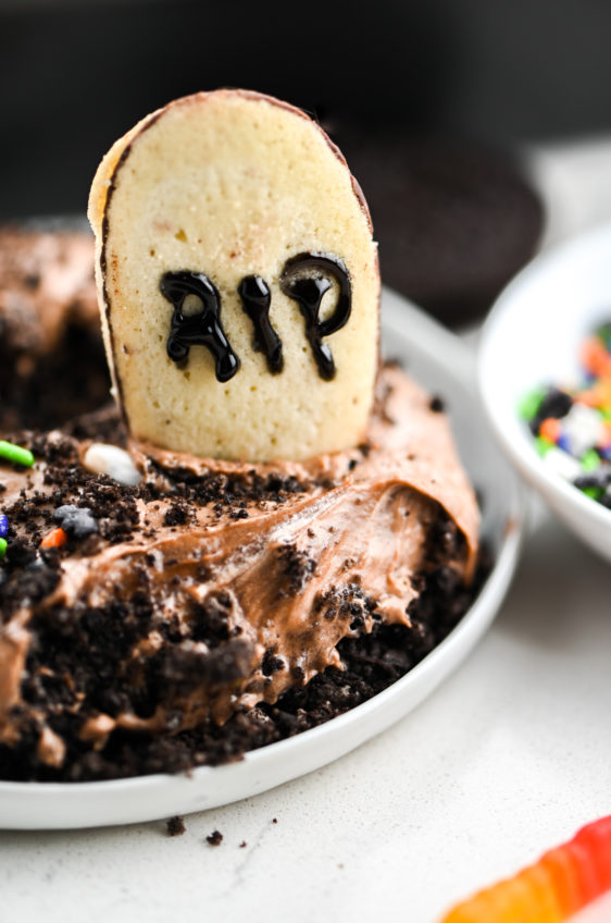 Halloween Dirt Pudding