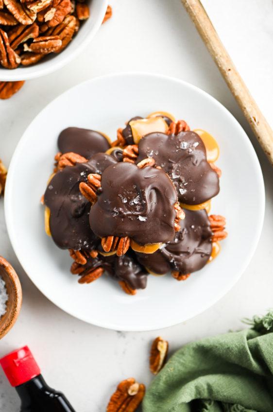 Homemade Chocolate Turtles