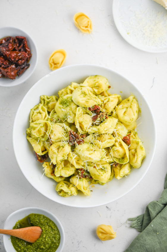 Pesto Tortellini