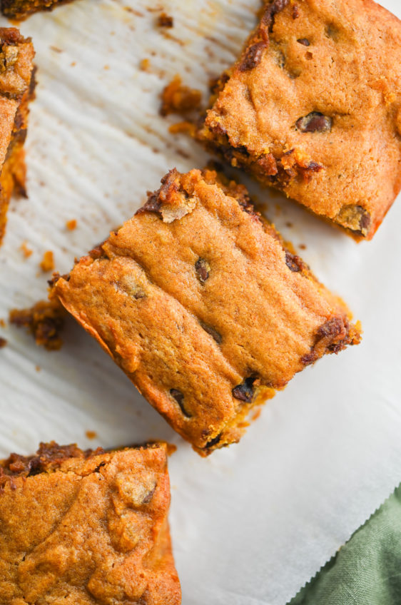 Pumpkin Chocolate Chip Bars