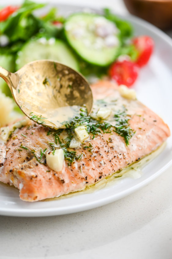 Salmon with White Wine Dill Sauce