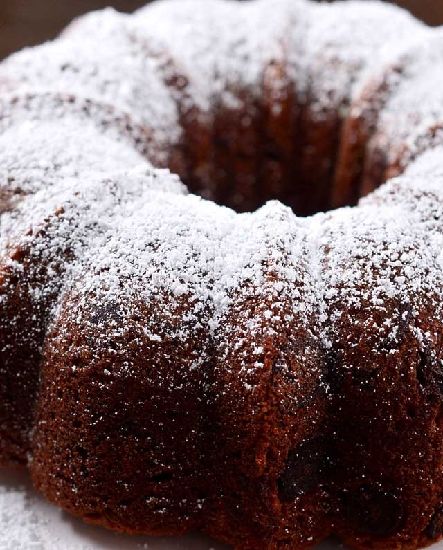 Pumpkin Chocolate Chip Bundt Cake {Bundts Made Better}