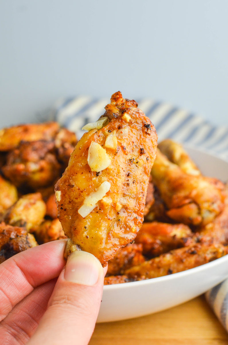 A single garlic chicken wing. 