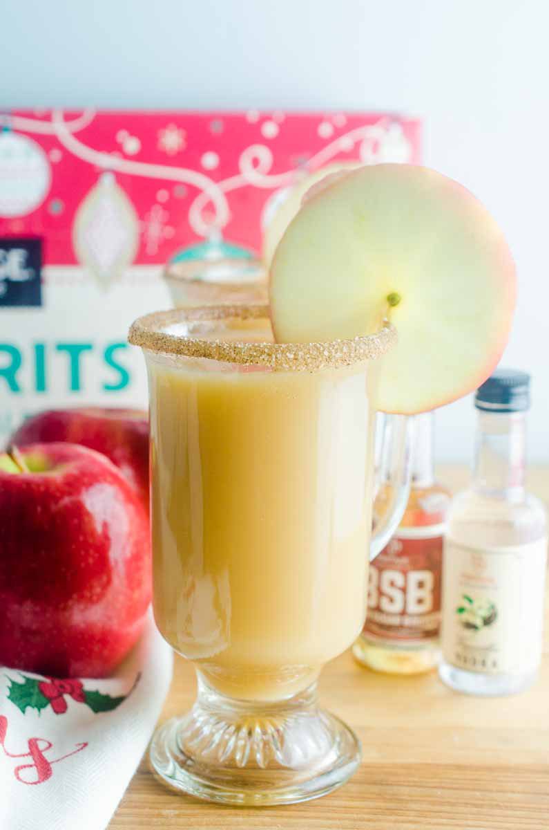  Apple Pie Cocktail is perfect for fall. With hot apple cider, vanilla vodka and brown sugar bourbon, it's just the drink you need to warm up with this holiday season. 