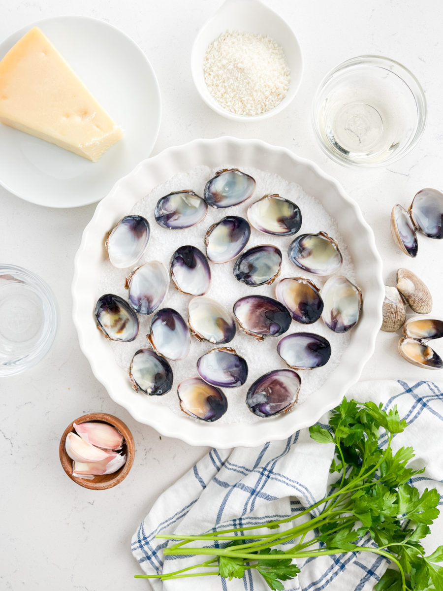 Bacon stuffed clams - Recipe Petitchef