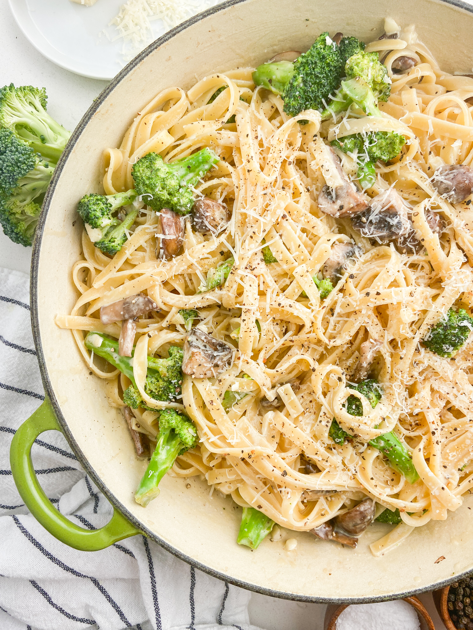 Mushroom Broccoli Alfredo