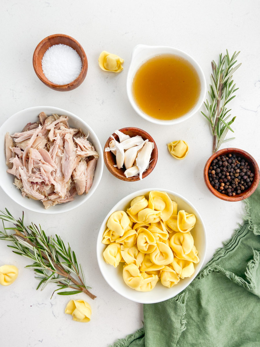 Chicken tortellini soup ingredients. 