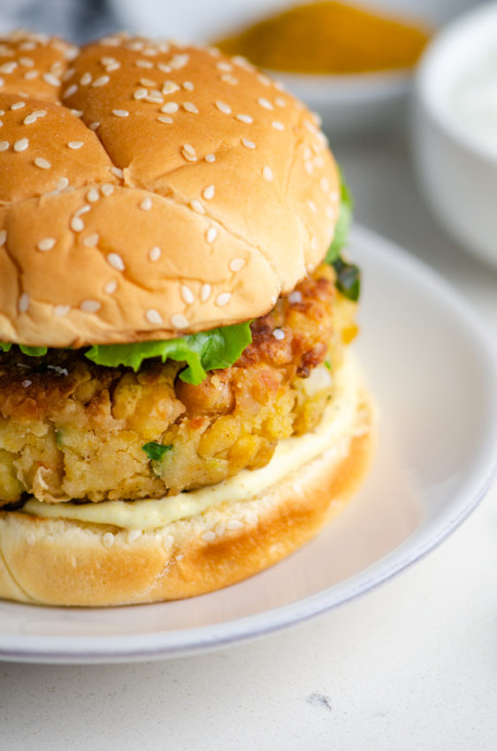 Chickpea Burger with Curried Yogurt Sauce