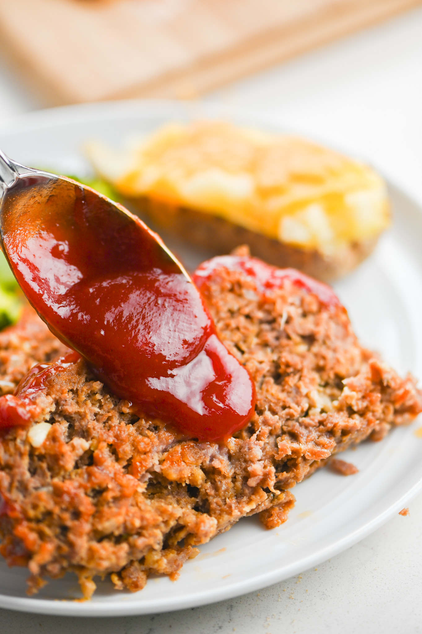 Classic Meatloaf Recipe
