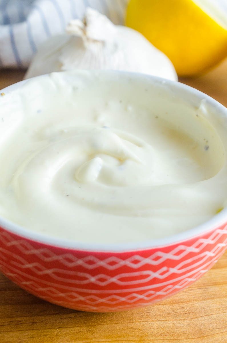 A quick and easy aioli sauce recipe.