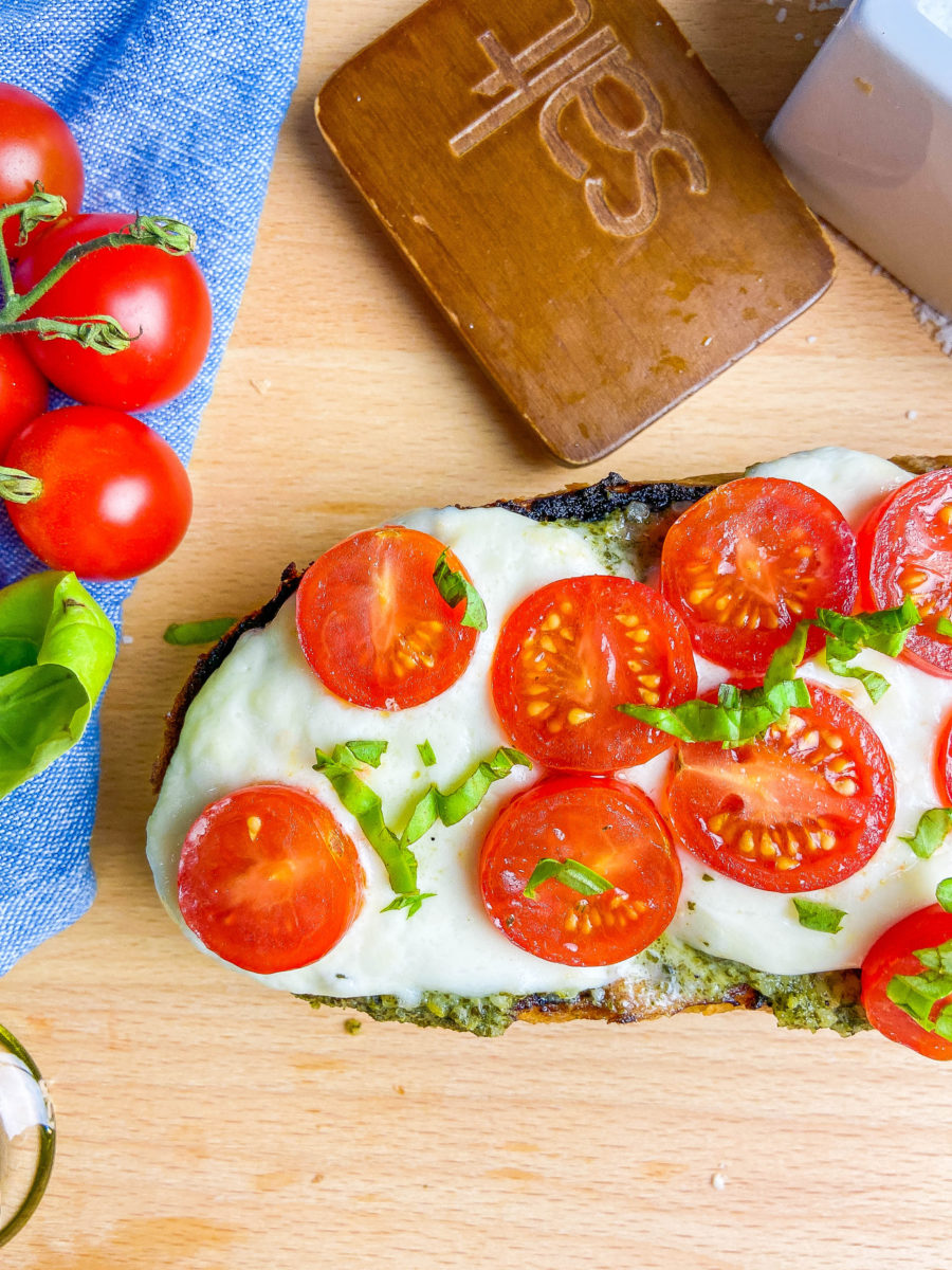 Grilled Burrata Caprese Bread