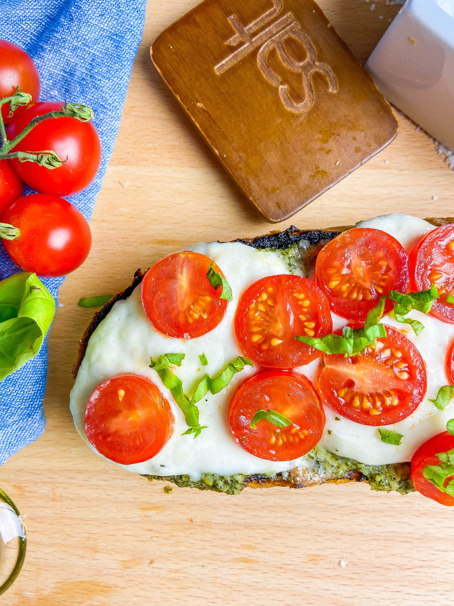 Grilled Burrata Caprese Bread Recipe {with Video} Life's Ambrosia