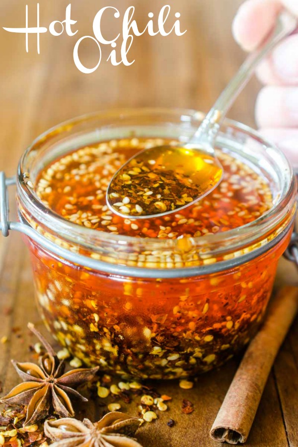 It's easy to make Homemade Chili Oil! Learn how here. #hotchilioil #chilehead #hotsauce