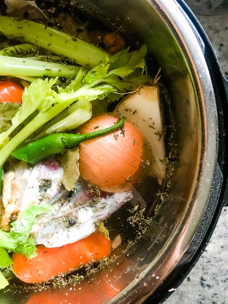 https://www.lifesambrosia.com/wp-content/uploads/Instant-Pot-Chicken-Stock-5.jpg