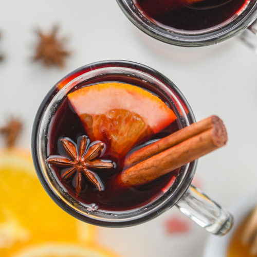Mulled wine in a glass.