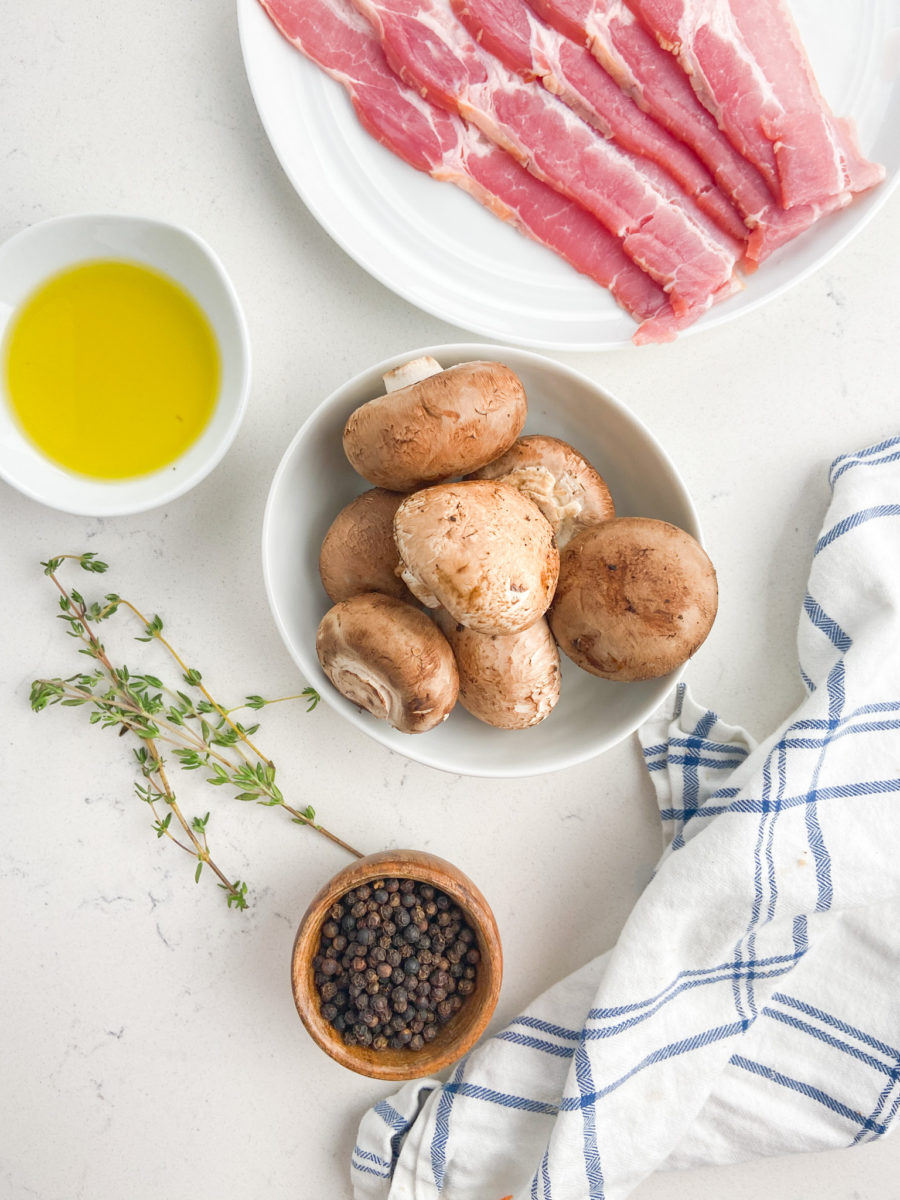 Mushroom Bacon Skewer ingredients. 