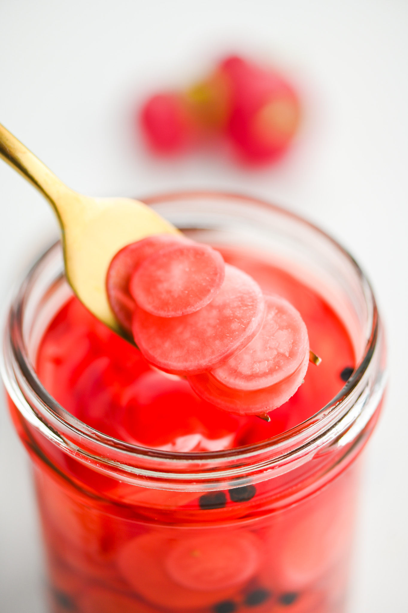 Quick Pickled Radishes
