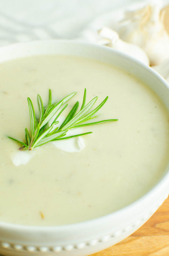 Roasted Garlic Soup