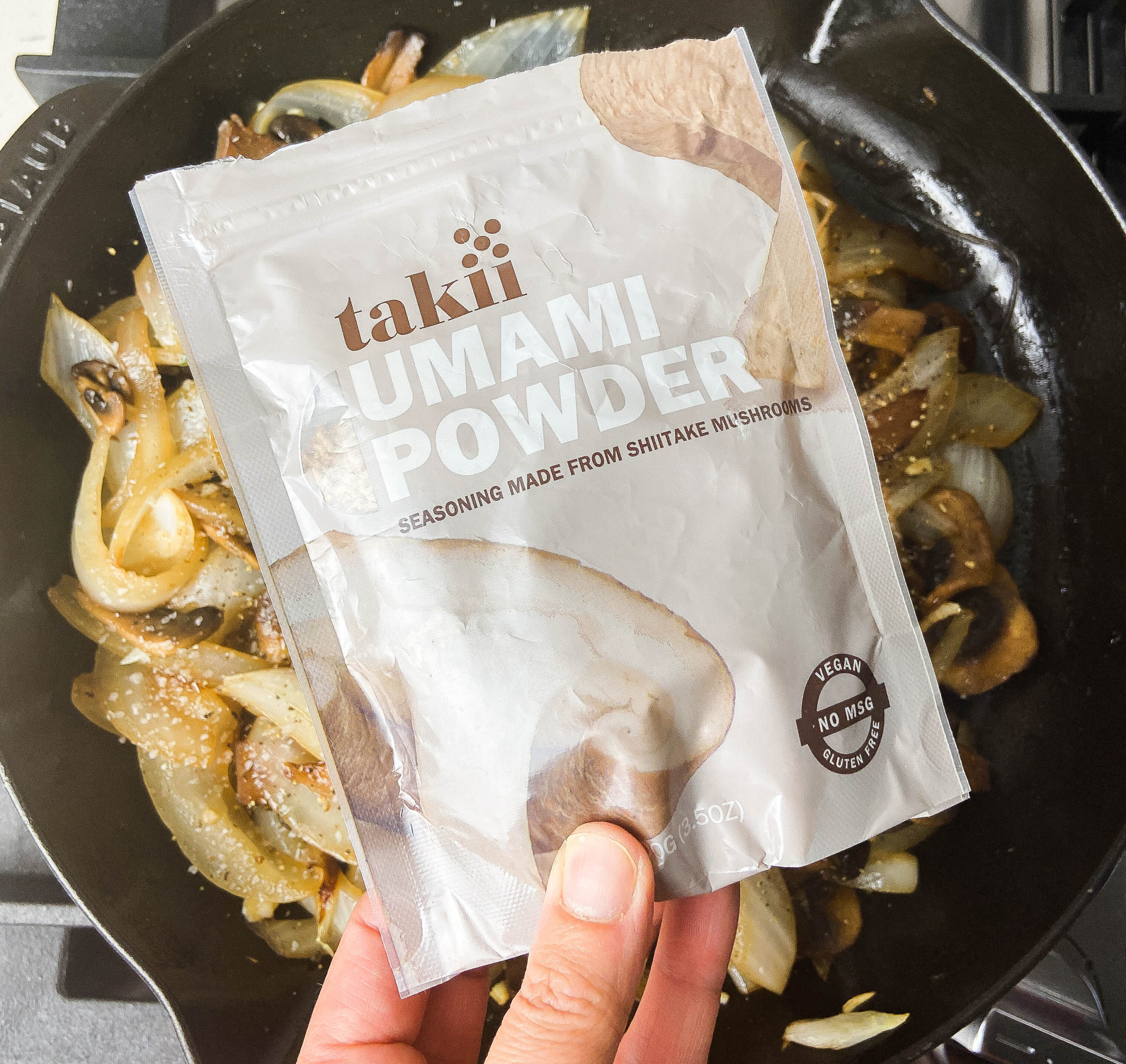 Umami mushroom powder package