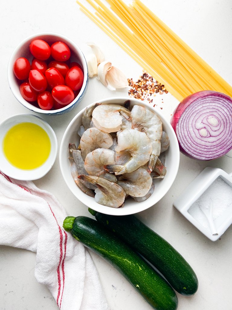 Overhead photo of ingredients needed to make shrimp linguine.