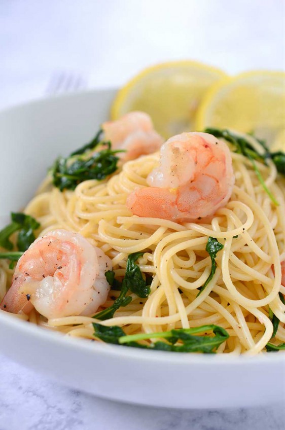 Shrimp Pasta with Arugula and Lemon