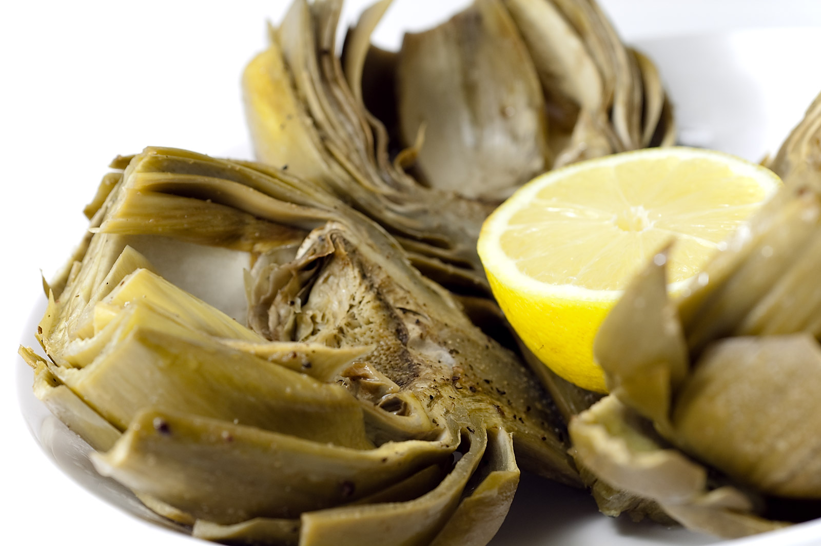 Baked Artichokes with Lemon and Wine