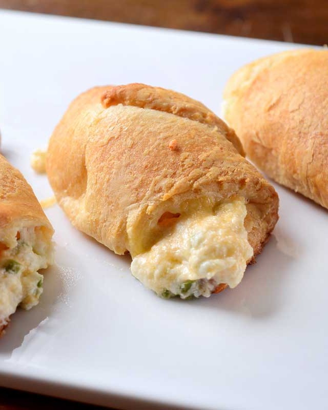 Cheesy Jalapeno Crescent Rolls