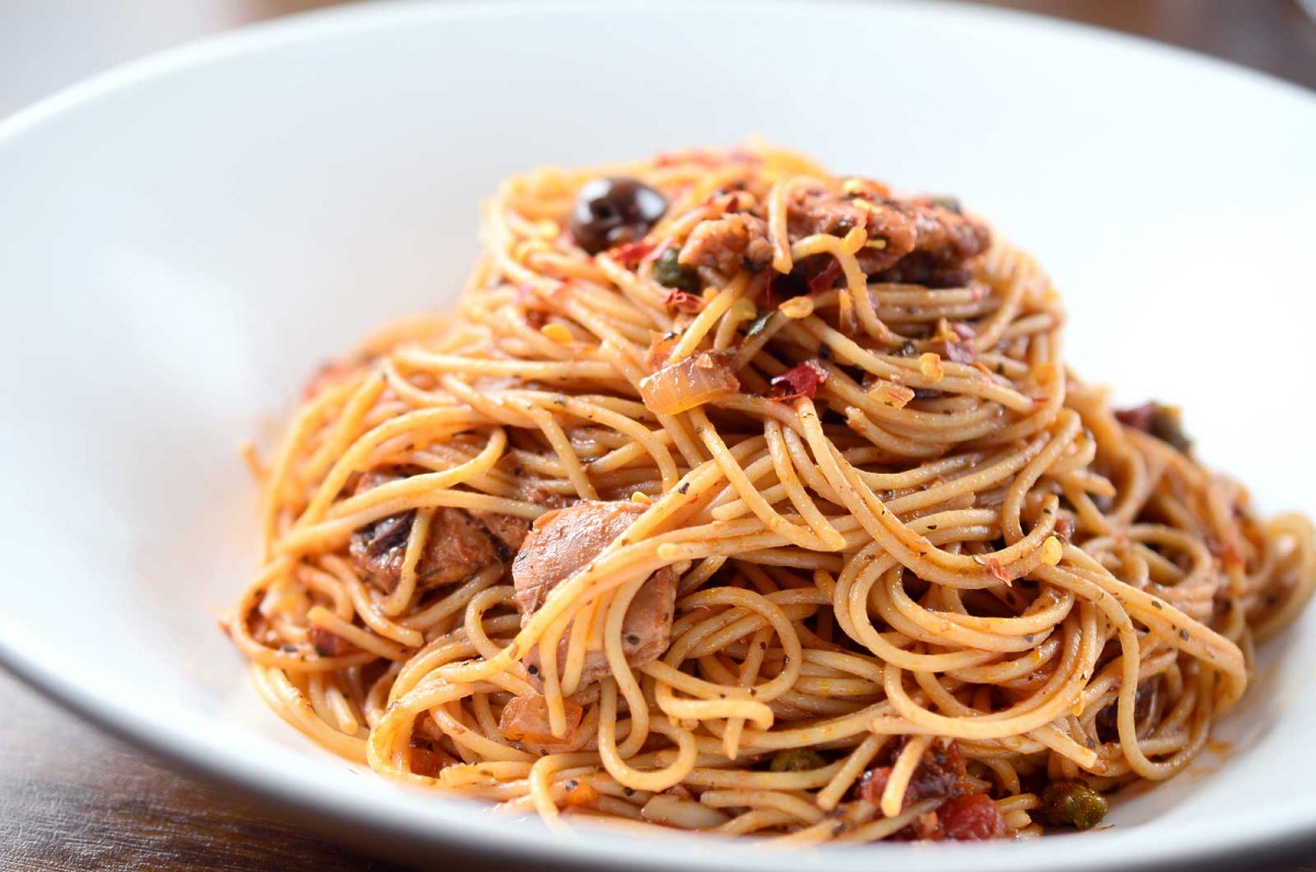 Chicken Puttanesca Pasta