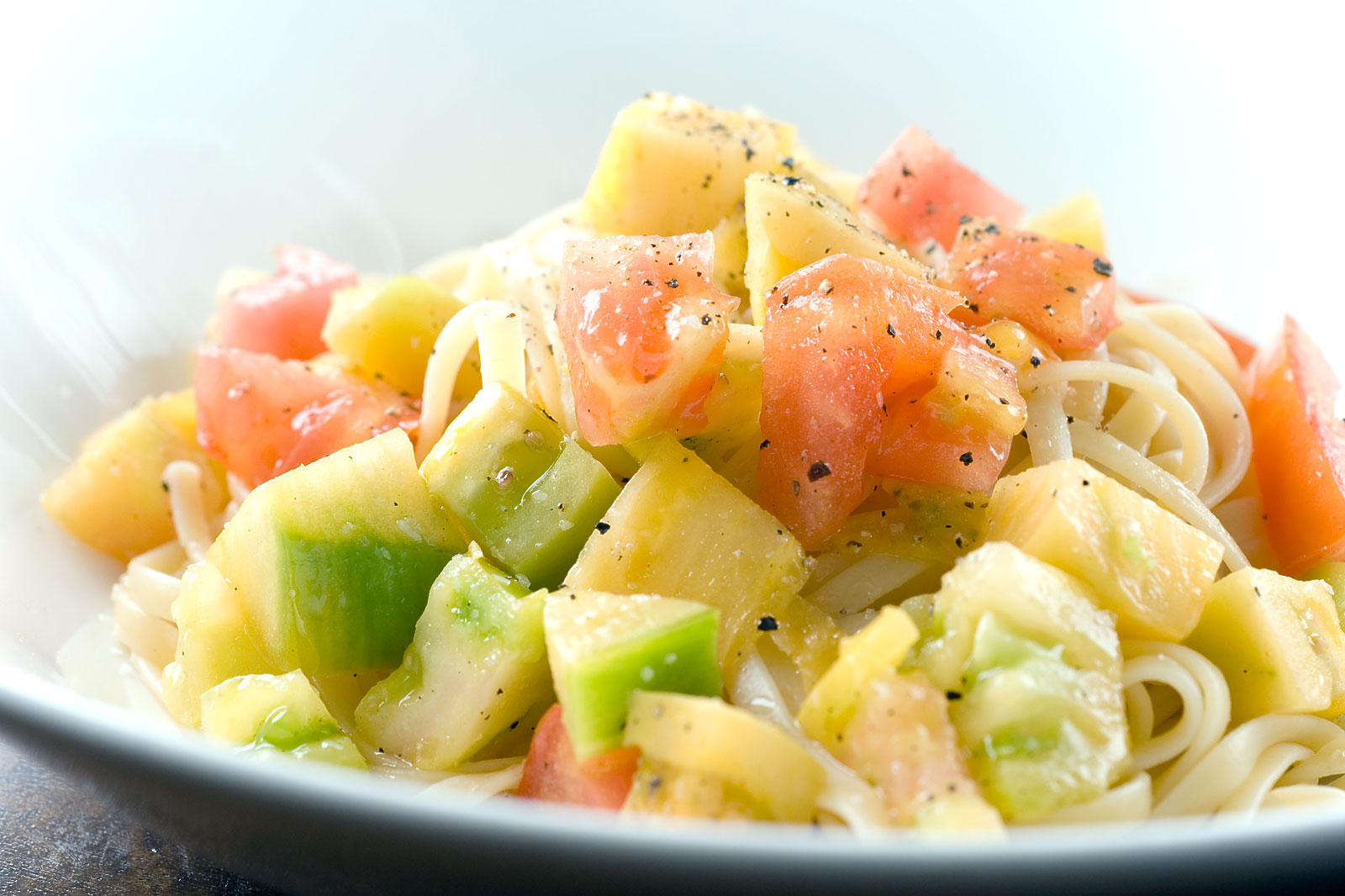 Linguine with Heirloom Tomatoes