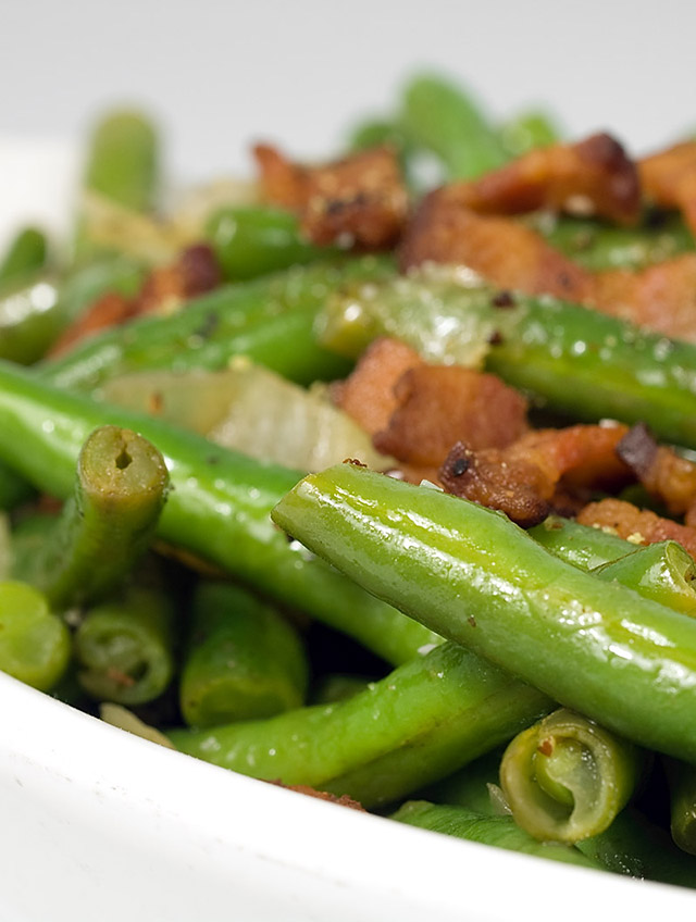 Green Beans with Pepper Bacon