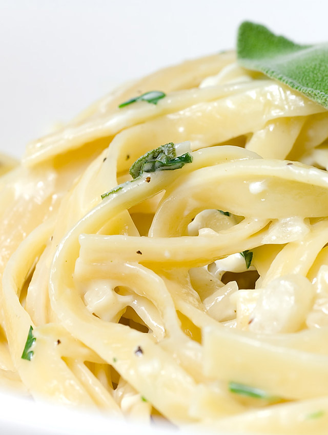 Creamy Herb Fettuccine