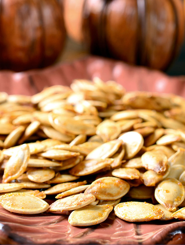 Spicy Sriracha Pumpkin Seeds