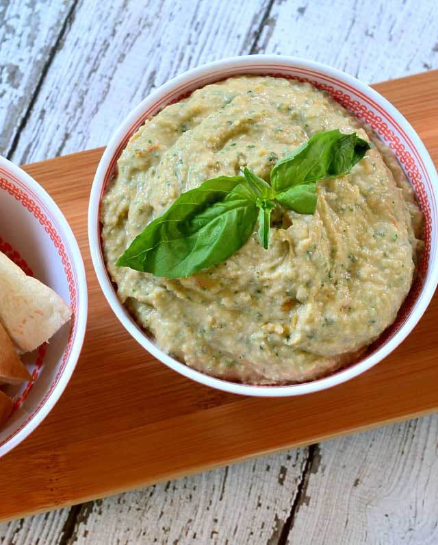 Roasted Tomato and Herb White Bean Hummus