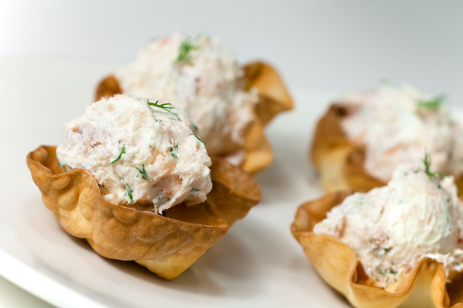 Smoked Salmon and Dill Cups