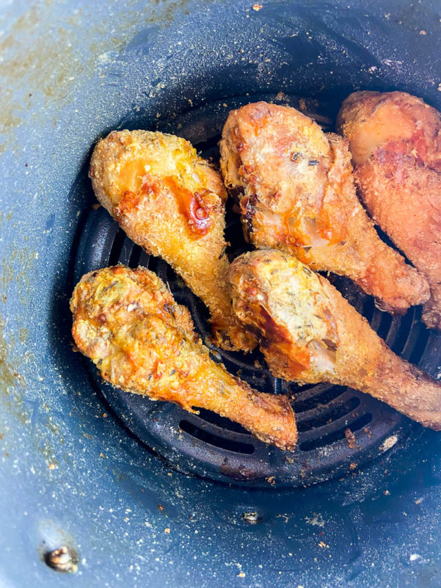 Overhead photo of chicken in the air fryer.