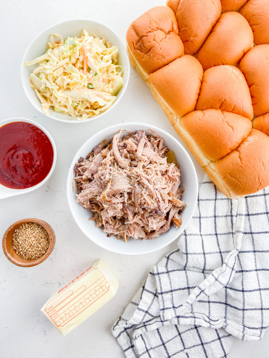 Pulled Pork Sliders ingredients. 