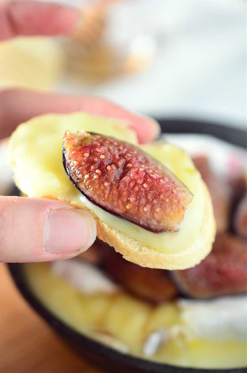 Baked-Brie-with-Roasted-Figs-2