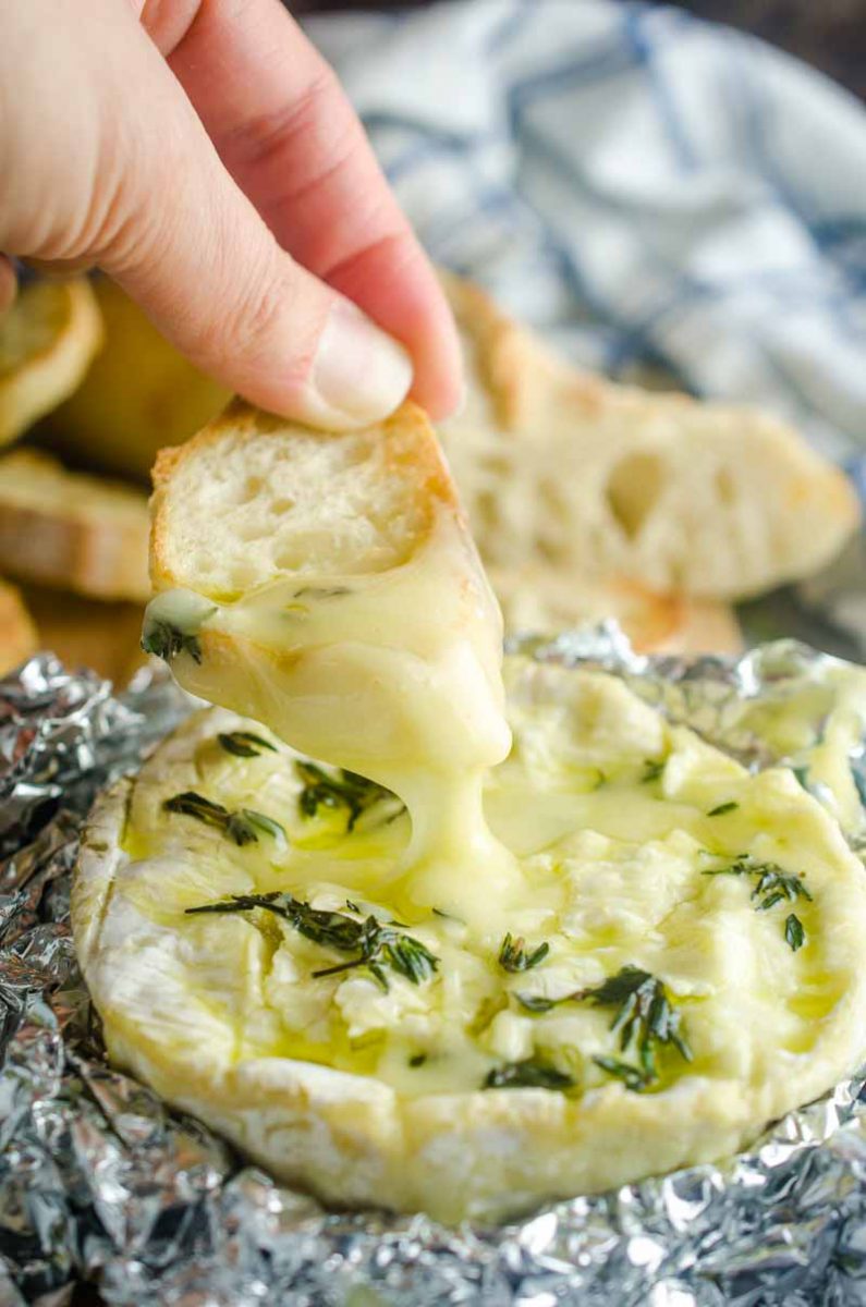 Baked Camembert with garlic and herbs 