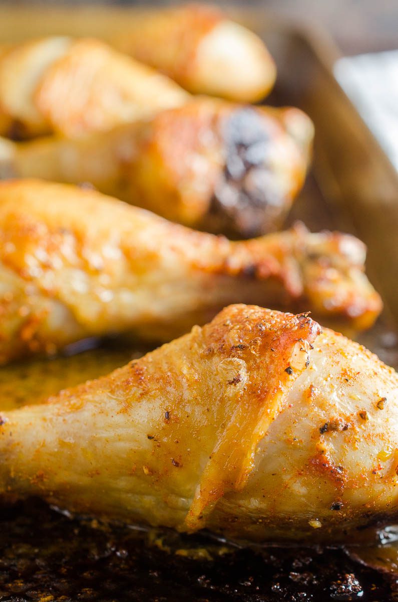 This recipe for simple baked chicken legs is a kitchen staple! A great weeknight dinner and perfect for the whole family! 